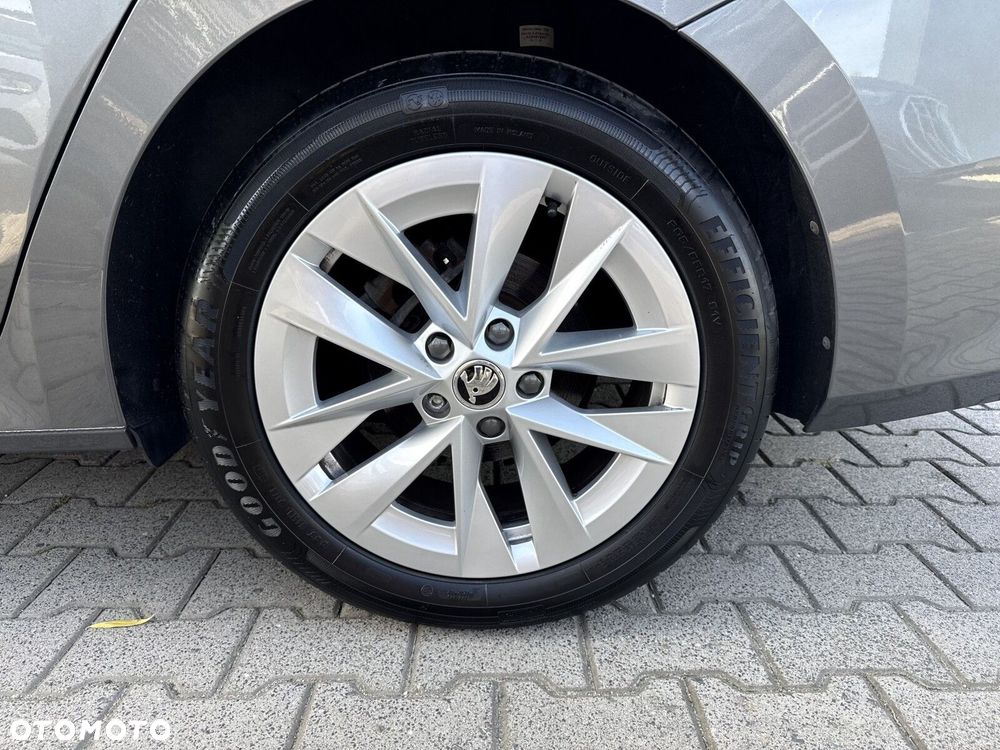 Skoda Octavia 1.5 TSI Selection - 40