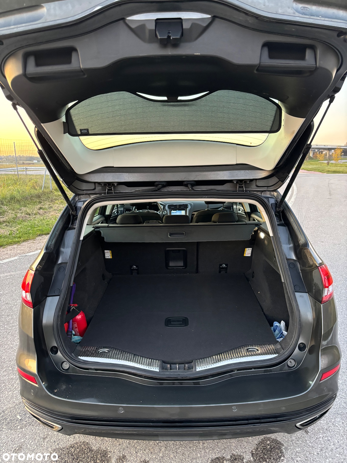 Ford Mondeo Turnier 2.0 EcoBlue Titanium - 19
