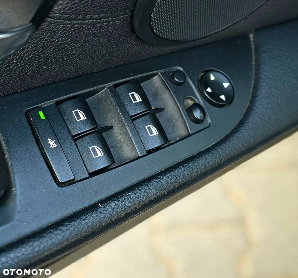 BMW Seria 5 530d - 35