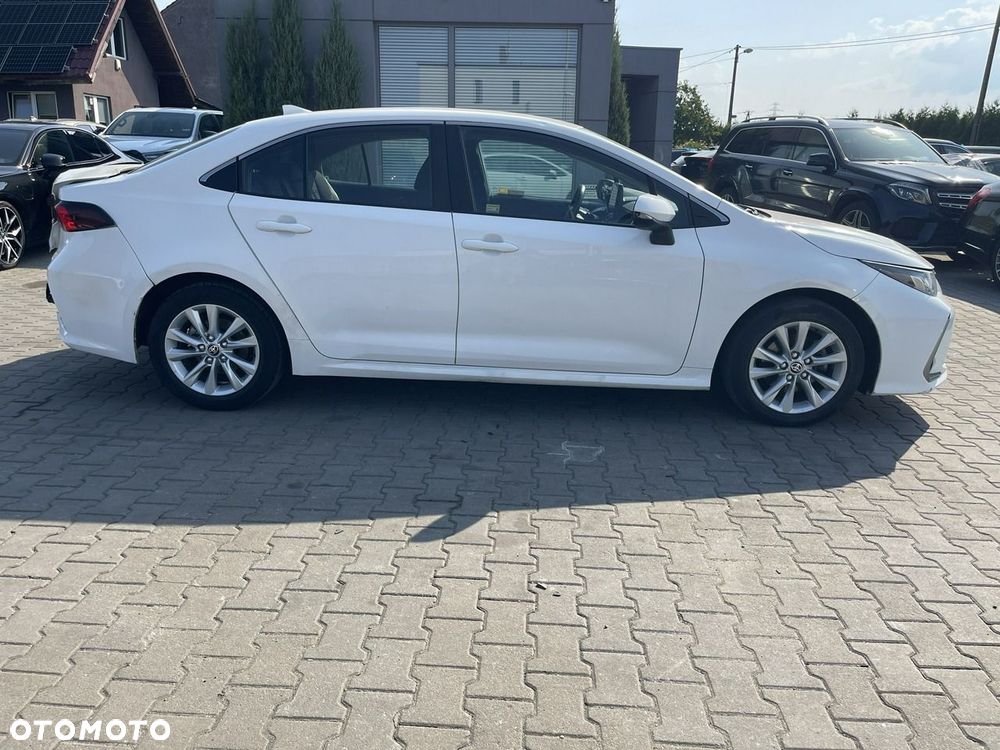 Toyota Corolla 1.8 Hybrid Comfort - 2