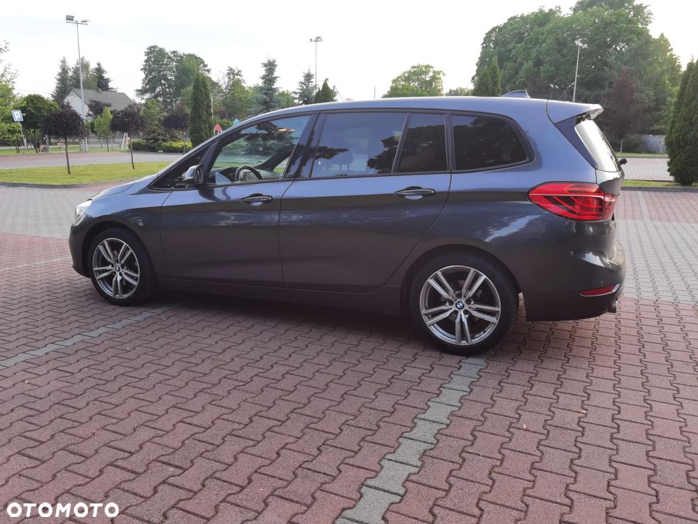 BMW Seria 2 218d Advantage - 15