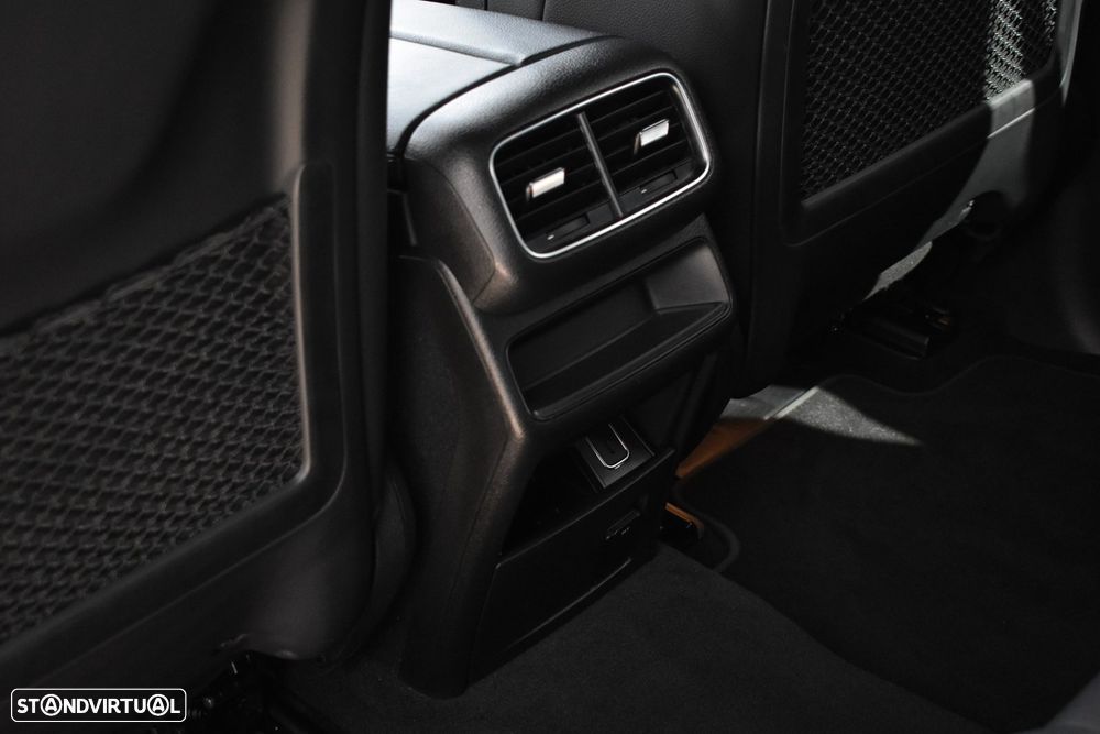 Mercedes-Benz GLE 350 de 4Matic 9G-TRONIC AMG Line - 53