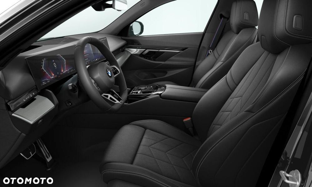 BMW Seria 5 540d xDrive mHEV M Sport - 3