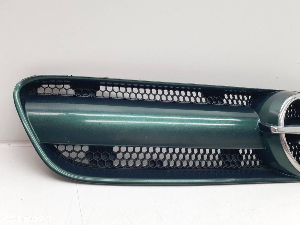 ATRAPA GRILL ZNACZEK PRZÓD MASKI OPEL SIGNUM VECTRA C 13123491 - 2