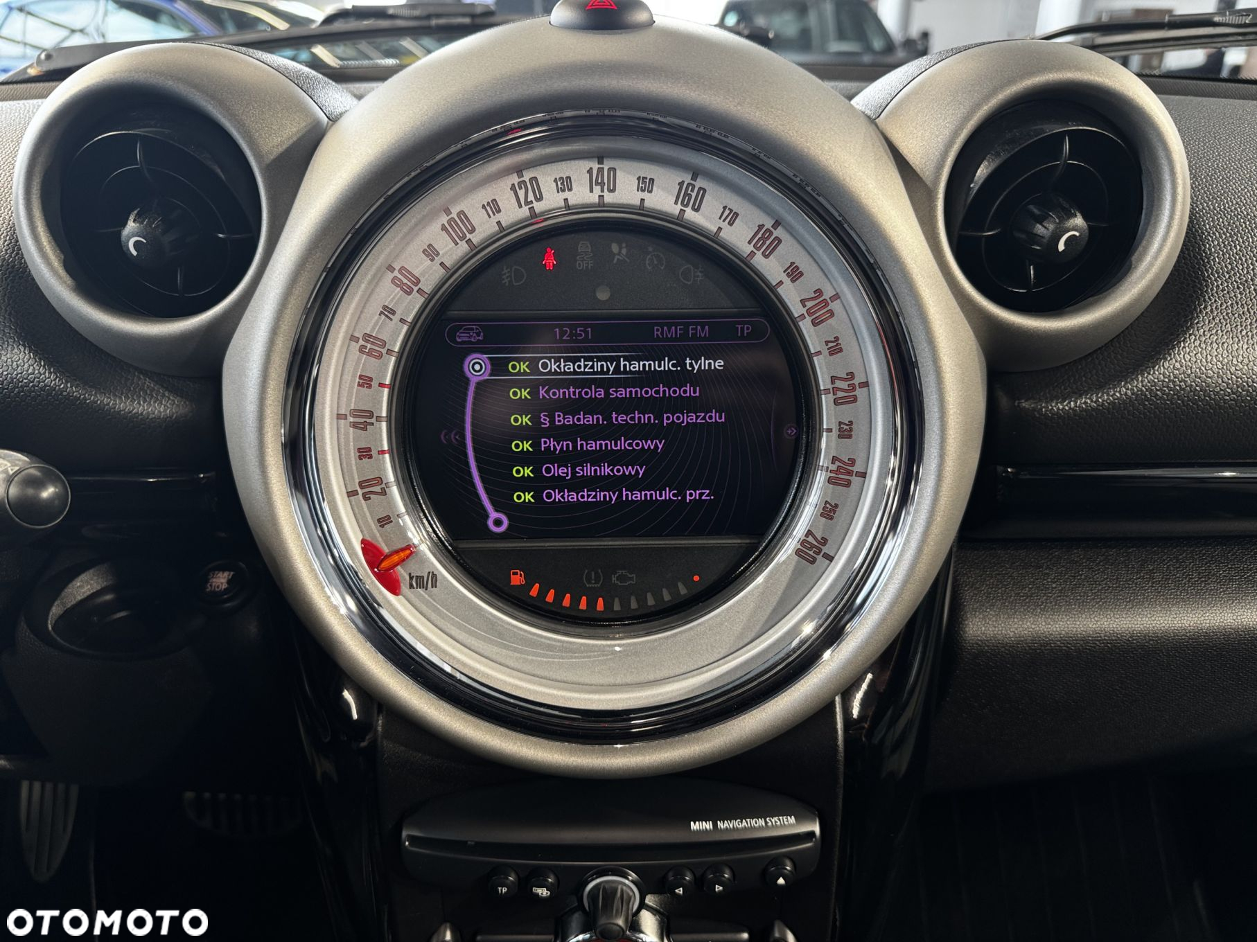 MINI Countryman - 18
