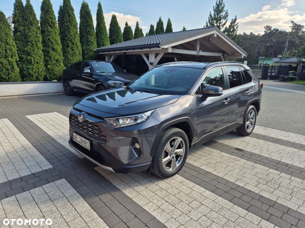 Toyota RAV4 - 9