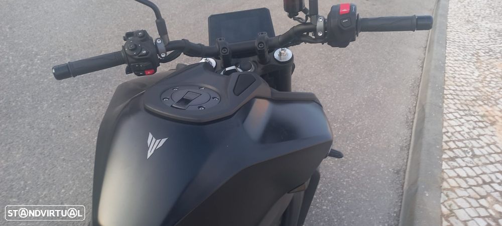 Yamaha MT-09 Y-AMT - 6