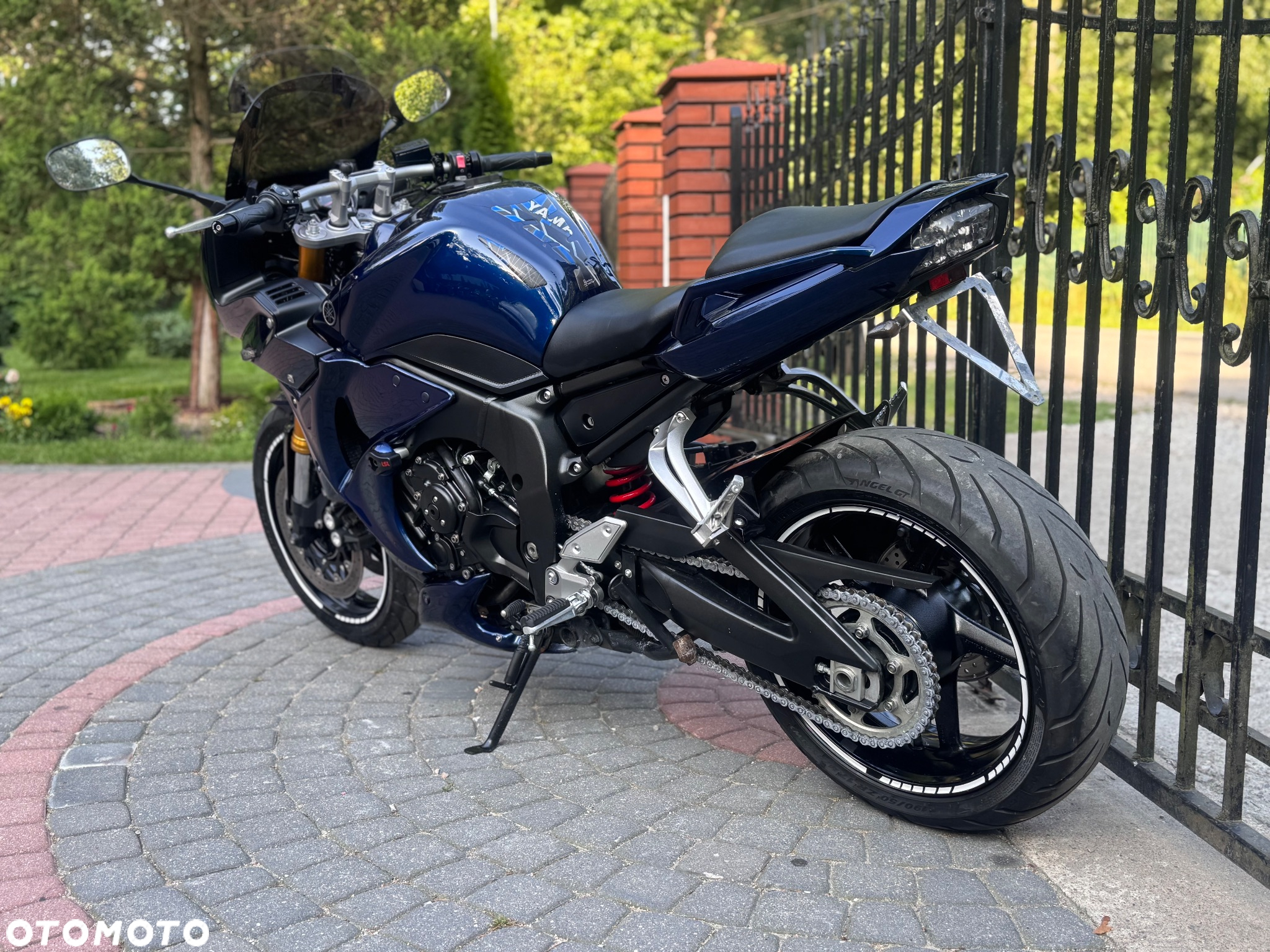 Yamaha FZ - 9