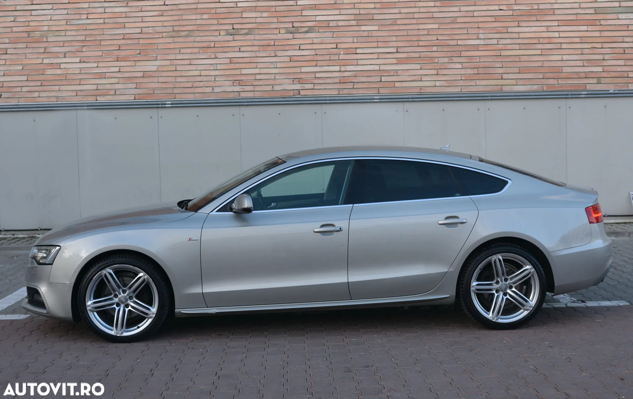 Audi A5 Sportback 2.0 TDI - 19