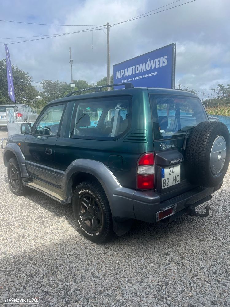 Toyota Land Cruiser 3.0 TD Pack 1 - 12