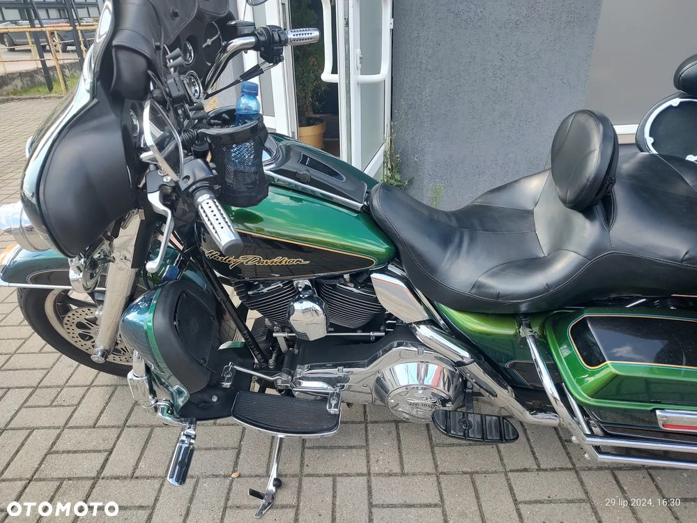 Harley-Davidson FLHTCU Ultra - 19