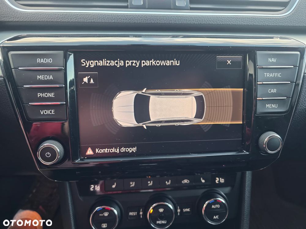 Skoda Superb 2.0 TDI Active DSG - 29