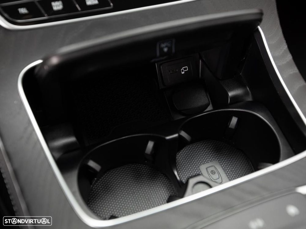 Mercedes-Benz E 300 de 4Matic 9G-TRONIC AMG Line - 28