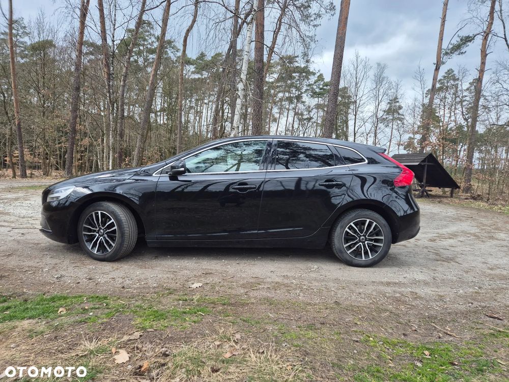 Volvo V40 D2 Inscription - 7