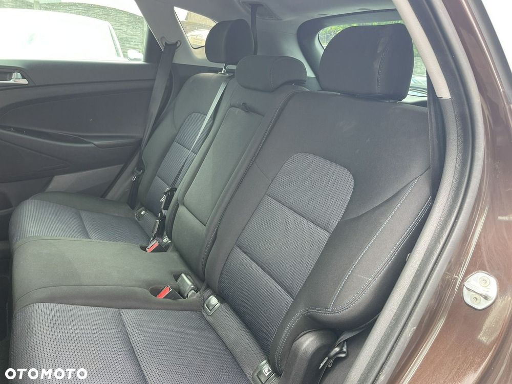 Hyundai Tucson 2.0 CRDI Comfort 4WD - 11