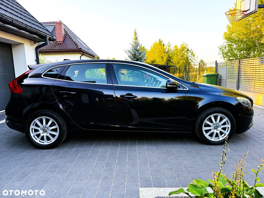 Volvo V40 D3 Momentum - 40