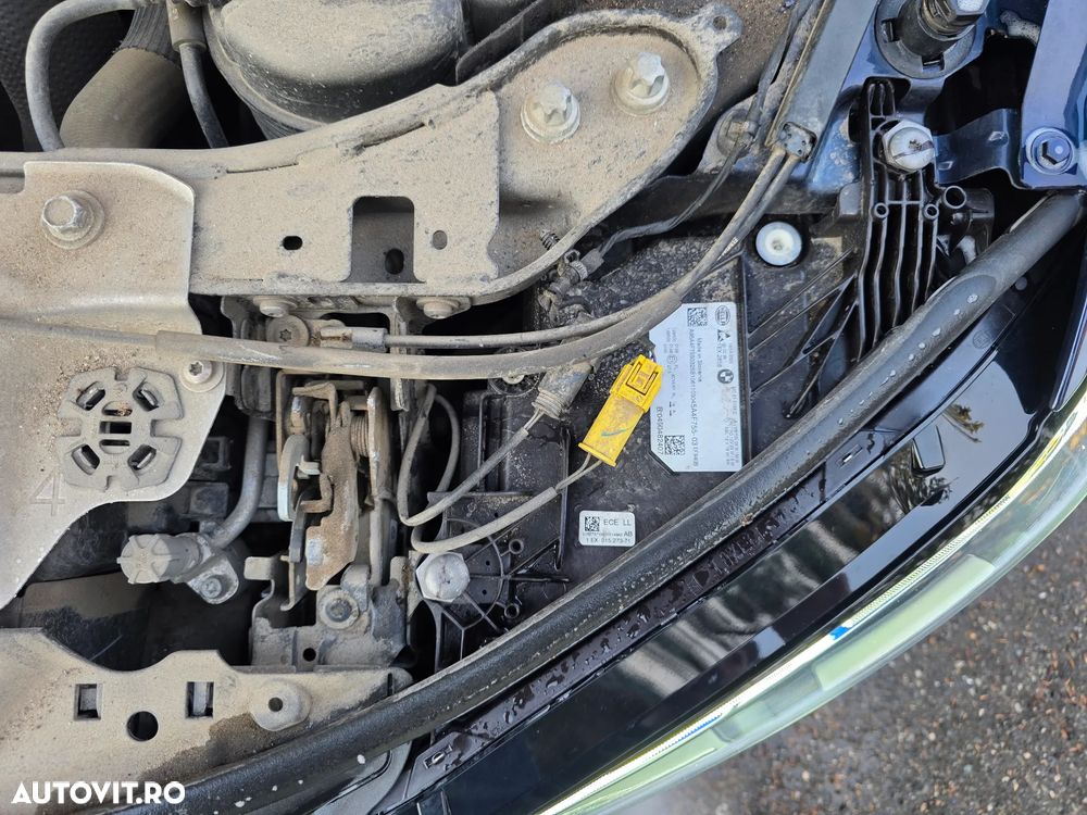 BMW Seria 3 320d xDrive AT MHEV - 22