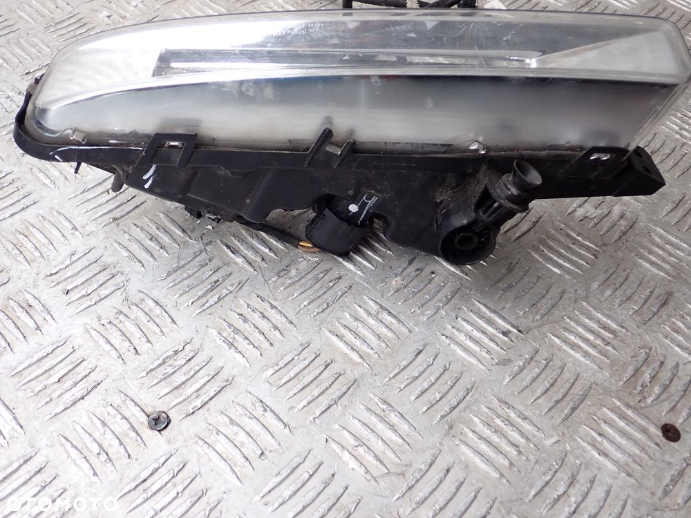 ŚWIATŁA DO JAZDY DZIENNEJ LEWE / PRAWE Z 3X PDC  BMW 5 G30  G31 89250251LH / 89250241RH - 8