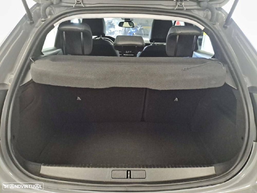 Peugeot 208 1.2 Hybrid Allure e-DCS6 - 6