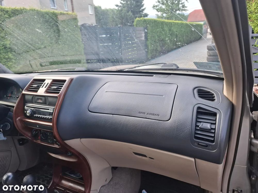 Nissan Terrano - 9