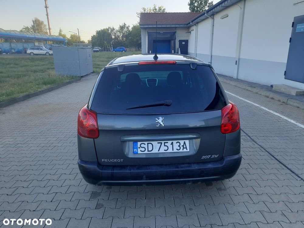 Peugeot 207 1.6 HDi - 2