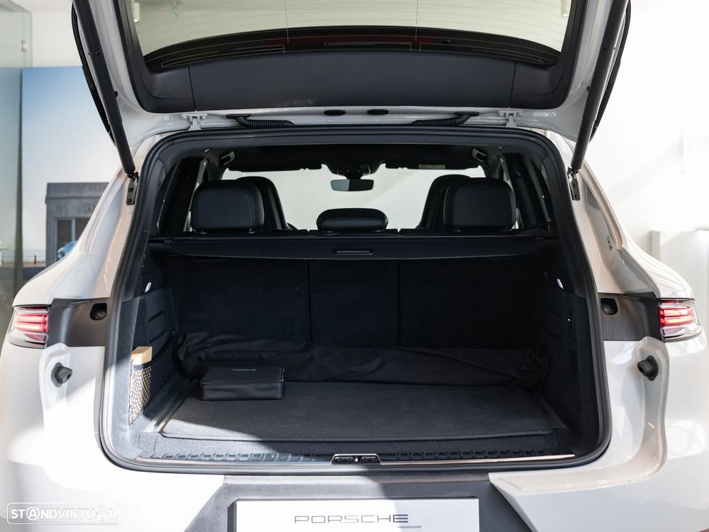 Porsche Cayenne E-Hybrid - 22