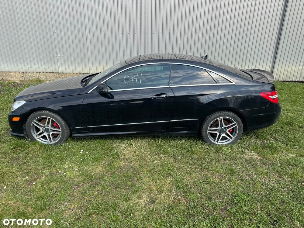 Mercedes-Benz Klasa E - 9