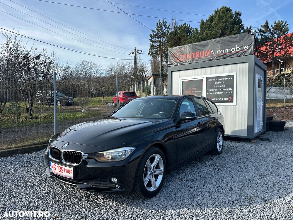 BMW Seria 3 320d DPF Touring Aut. Edition Sport - 10