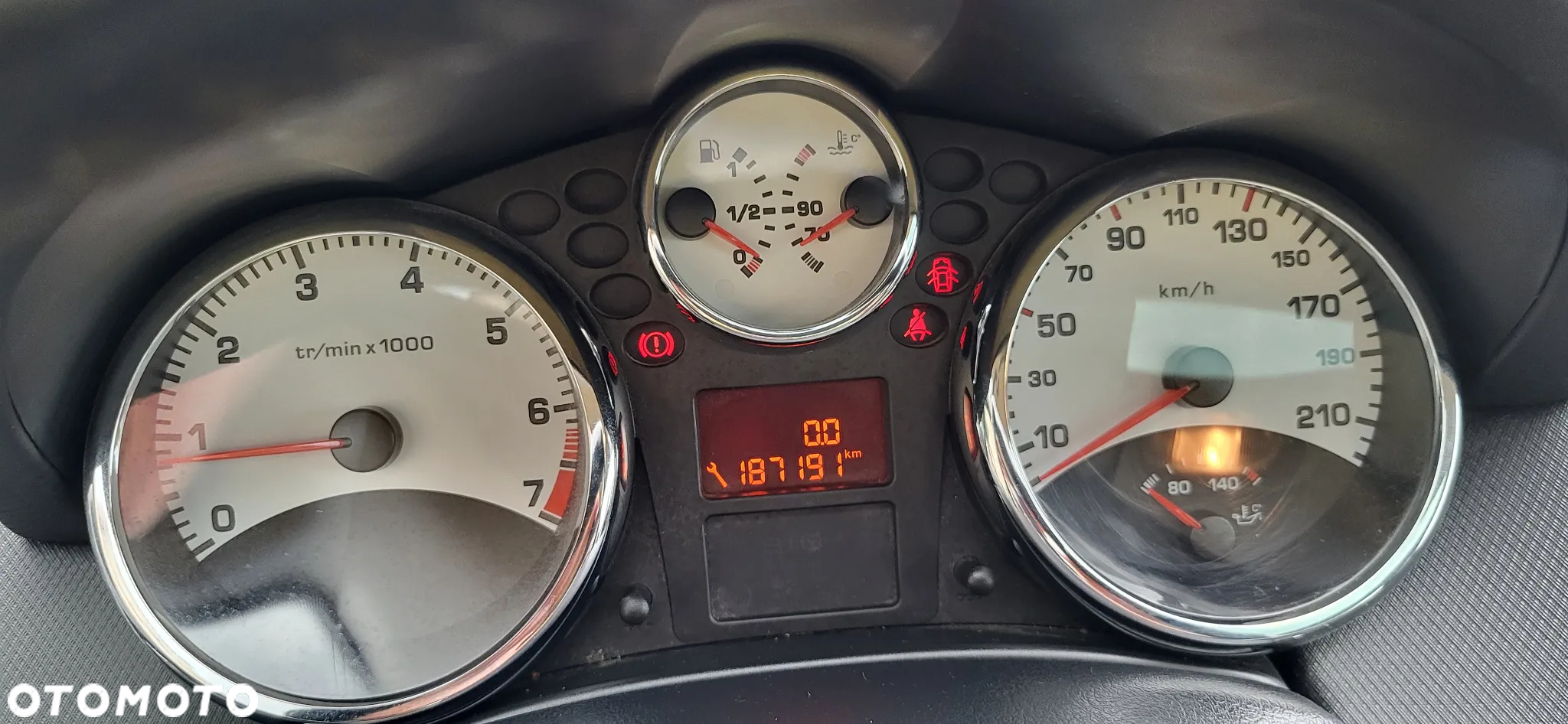 Peugeot 207 1.6 Trendy - 13