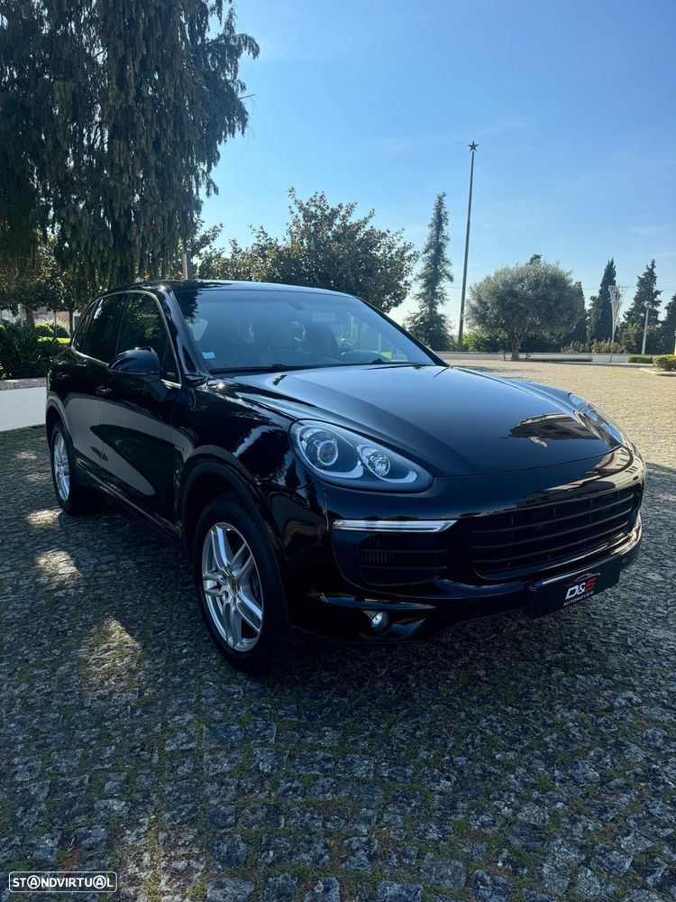 Porsche Cayenne - 3