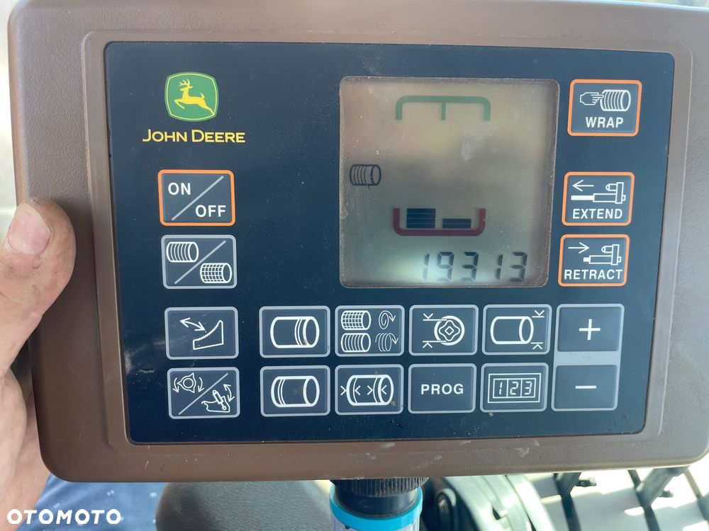 John Deere V461M - 23