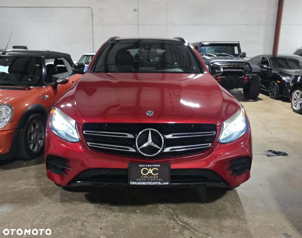 Mercedes-Benz GLC 300 4Matic 9G-TRONIC Exclusive - 4