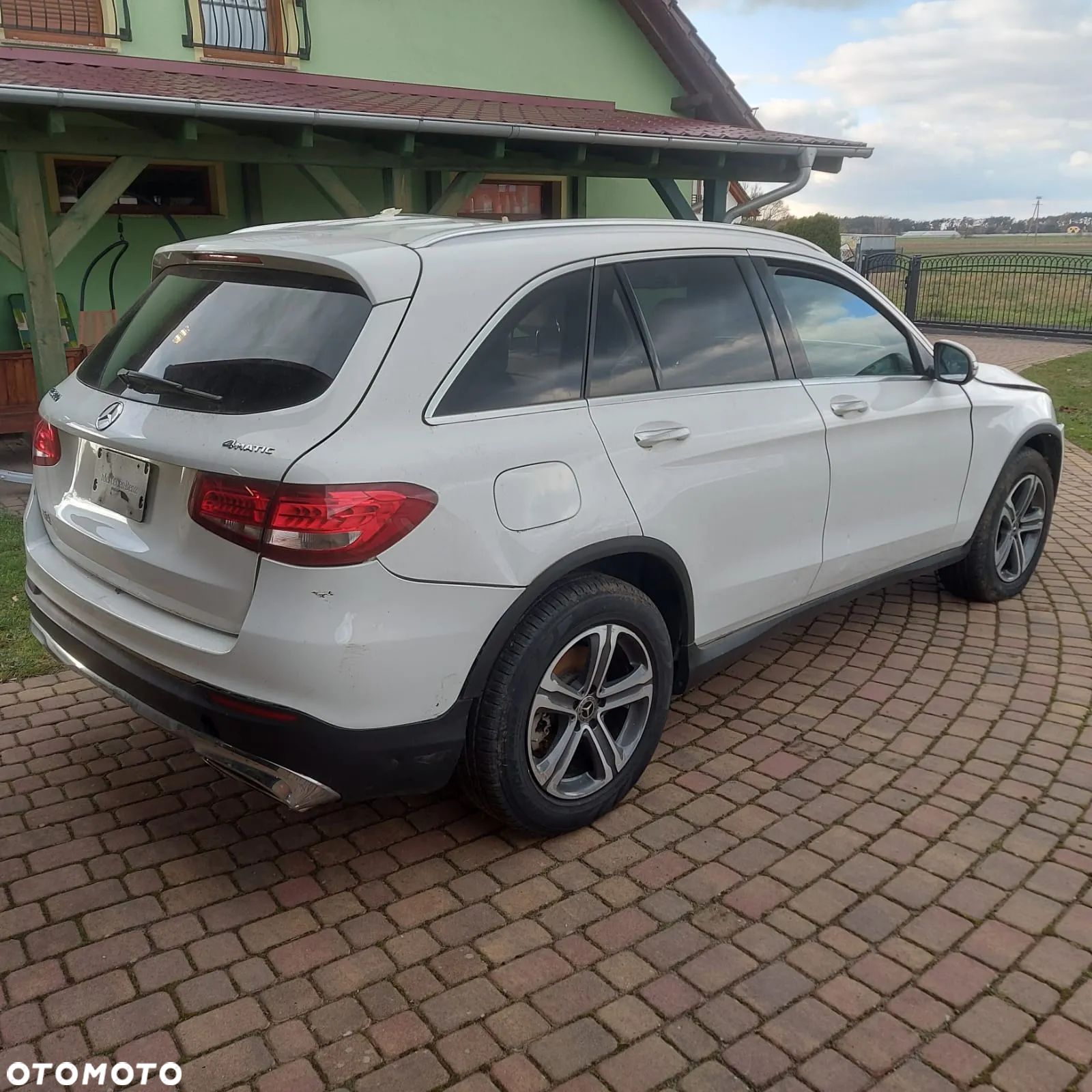 Mercedes-Benz GLC - 1