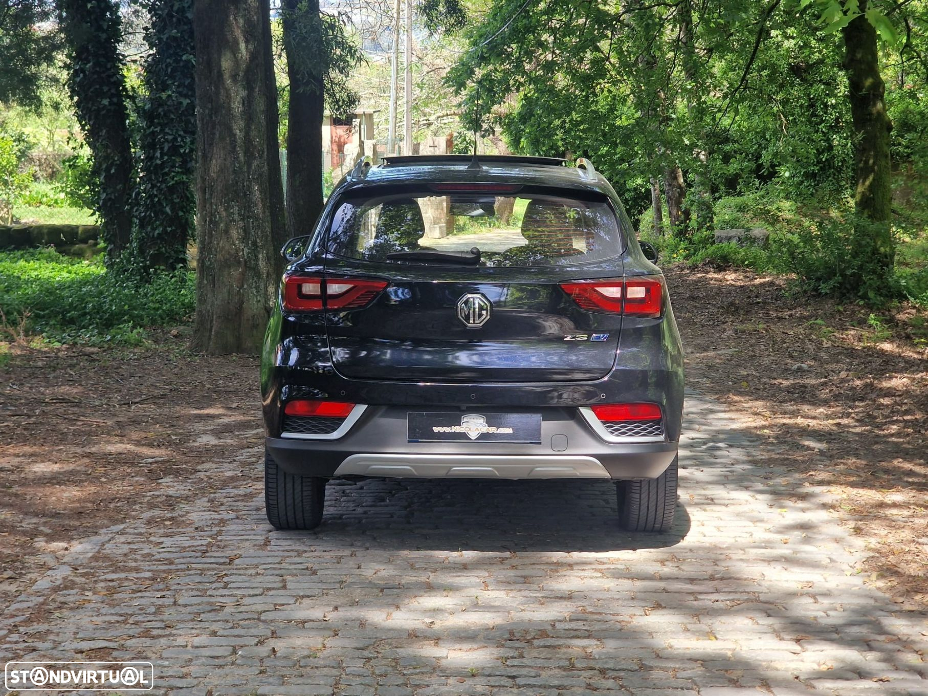 MG ZS EV 44.5 kWh Luxury - 34