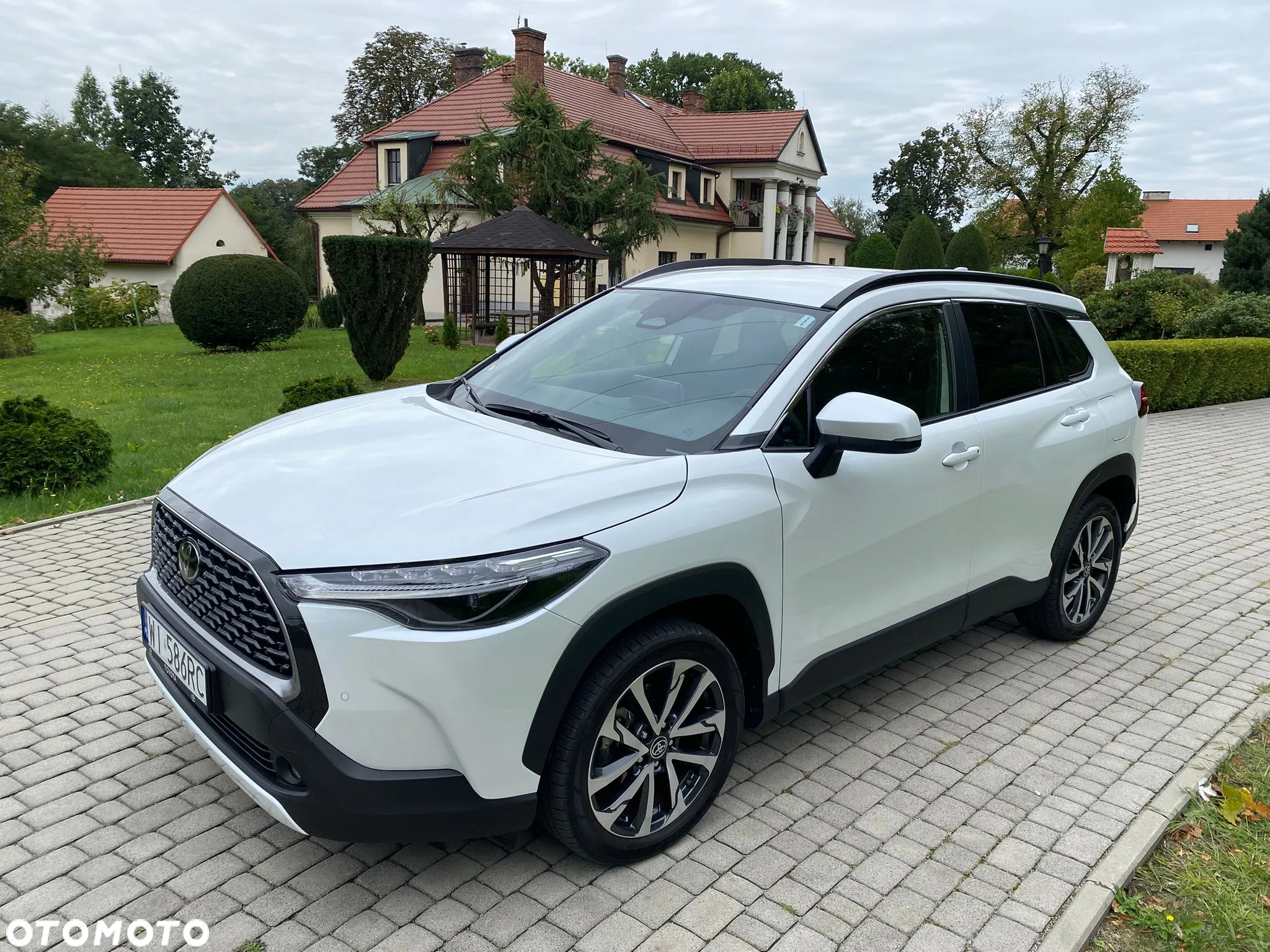 Toyota Corolla Cross 2.0 Hybrid Style - 10