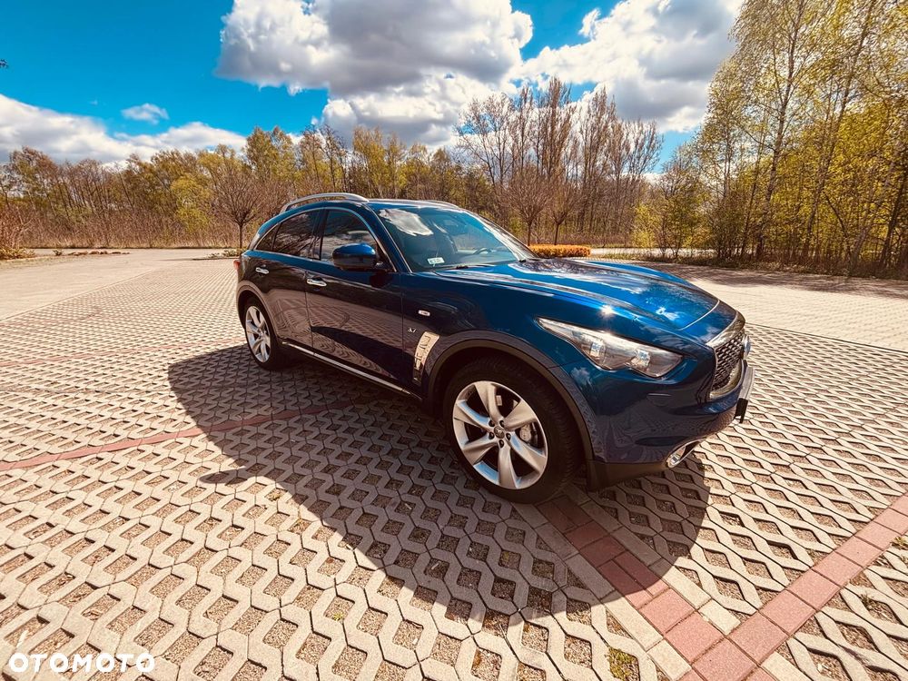 Infiniti Q70 3.7 S Premium - 1