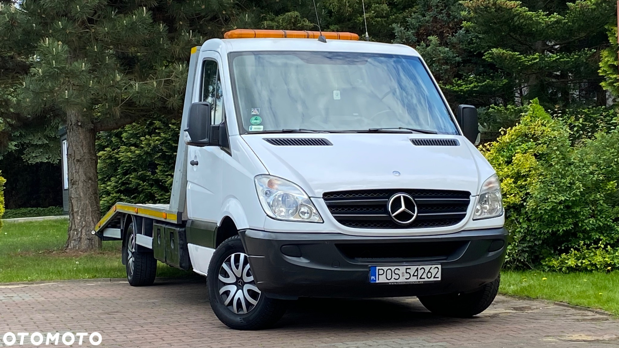 Mercedes-Benz Sprinter - 9