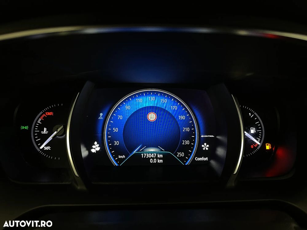 Renault Talisman Grandtour BLUE dCi 150 BUSINESS EDITION - 34