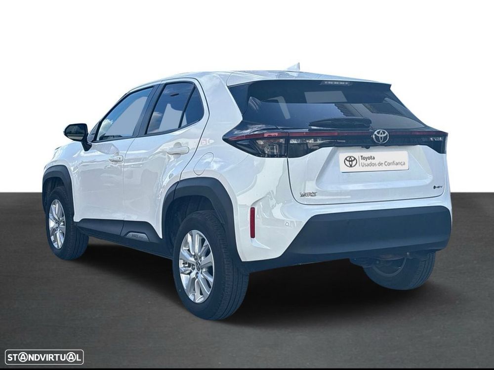 Toyota Yaris Cross 2025 photo 2