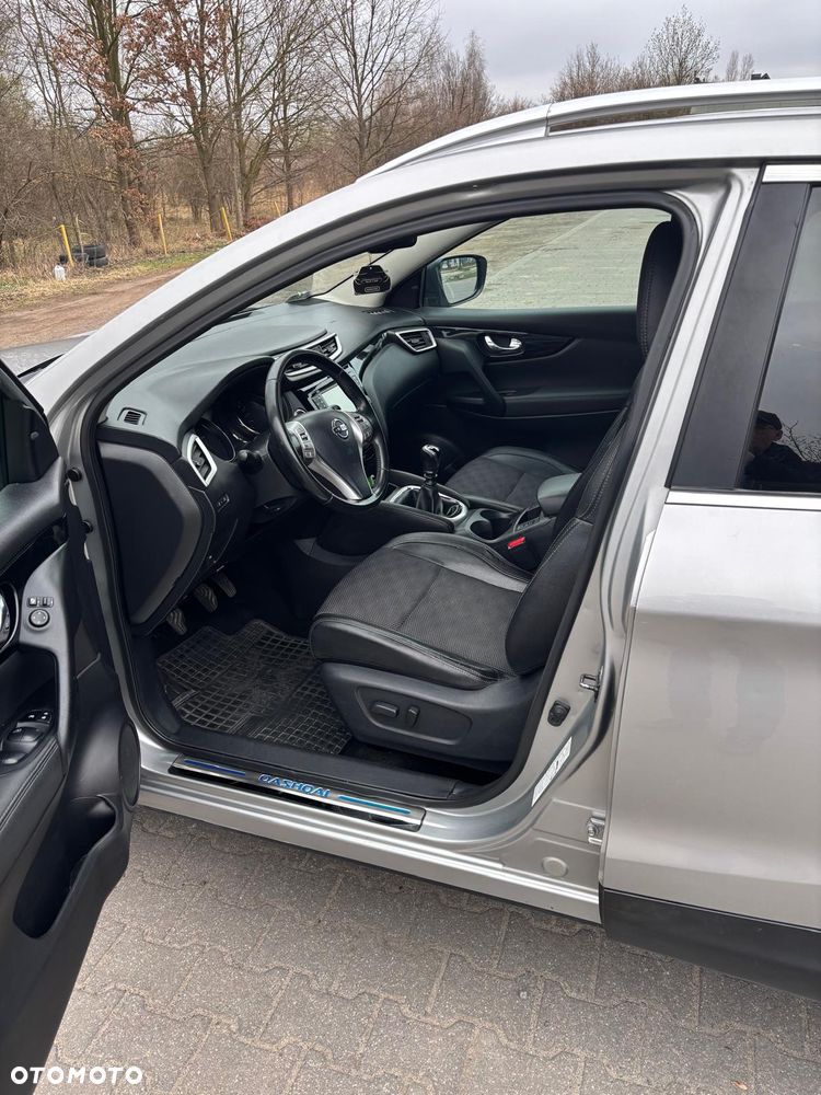 Nissan Qashqai 1.6 DCi Tekna - 10