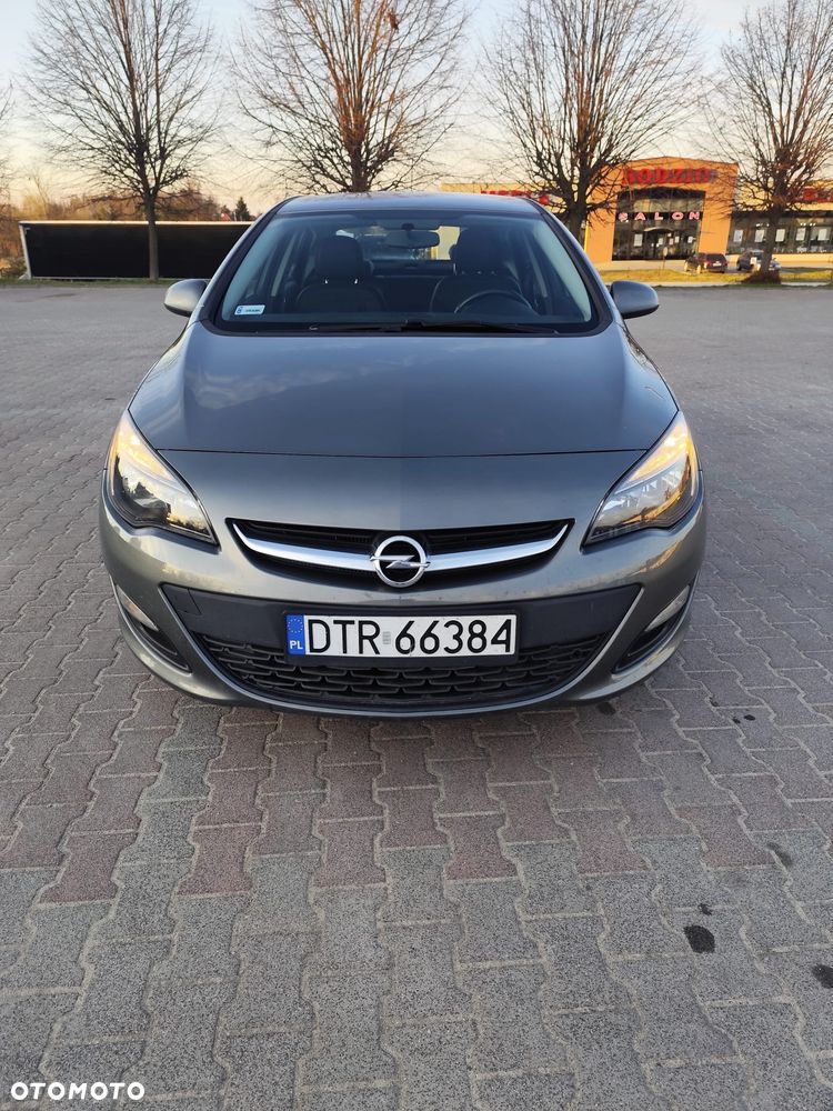 Opel Astra 1.6 Enjoy - 2