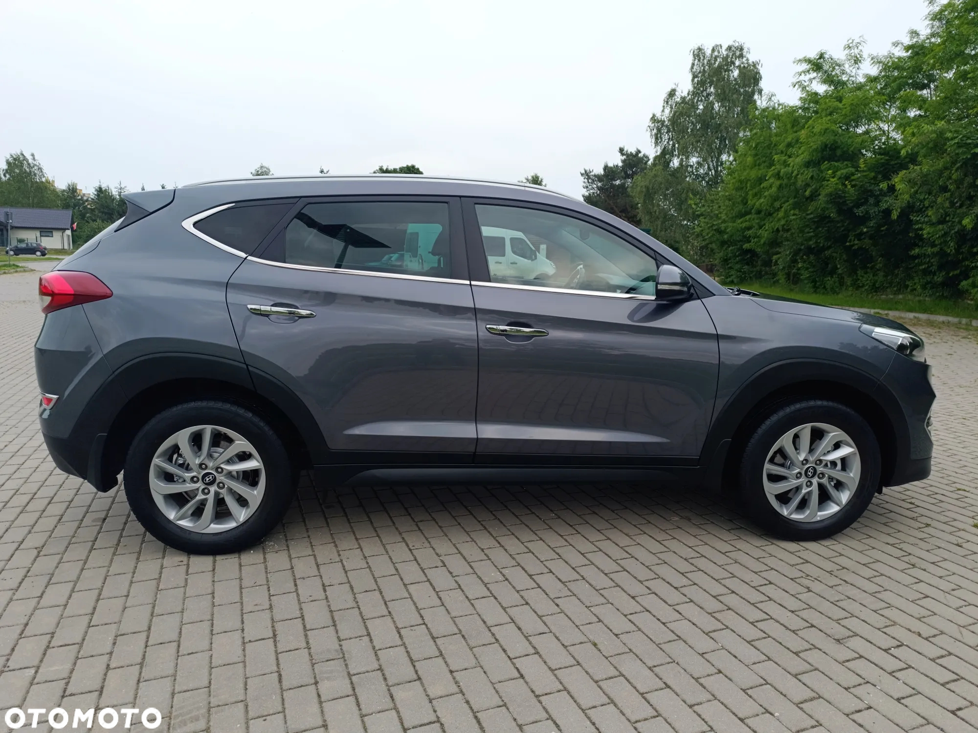 Hyundai Tucson 1.6 GDI BlueDrive Style 2WD - 36