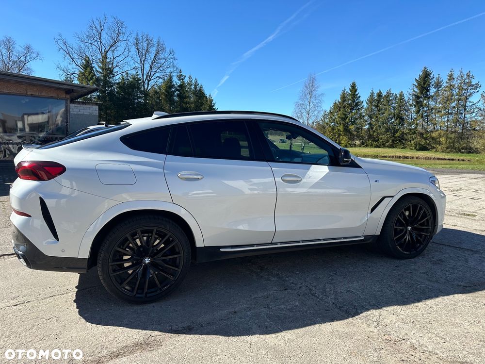 BMW X6 xDrive30d - 11