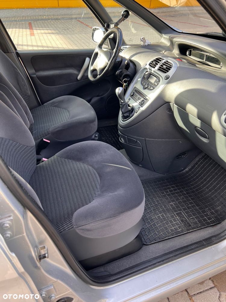 Citroën Xsara Picasso 1.6i 16V SX - 6