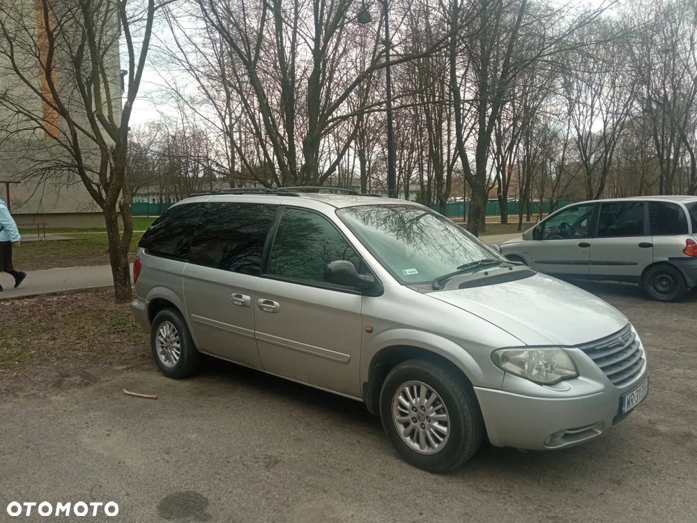 Chrysler Voyager 2.8 CRD LX - 2