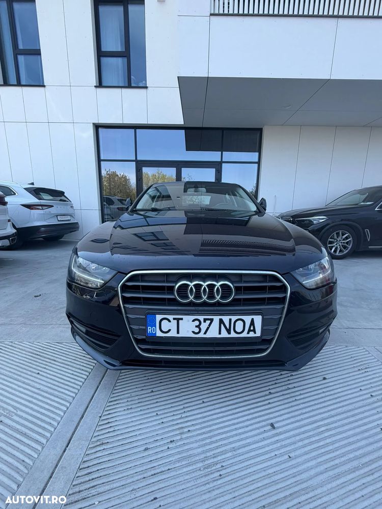 Audi A4 - 1
