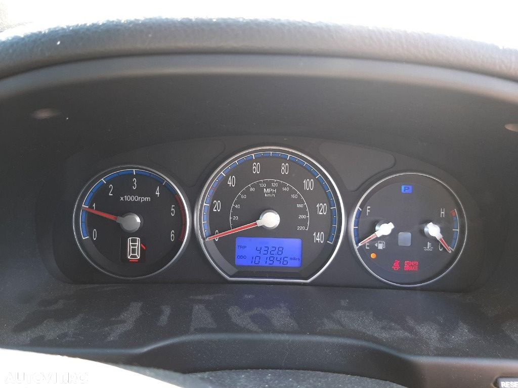 Haion Hyundai Santa Fe 2006 SUV 2.2 CRTD - 11