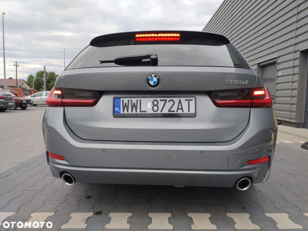 BMW Seria 3 316d MHEV Sport Line - 6