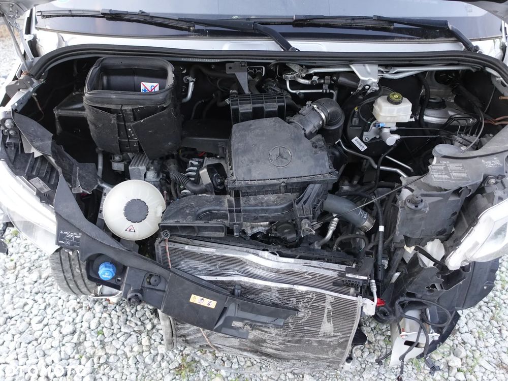 Mercedes-Benz SPRINTER - 12