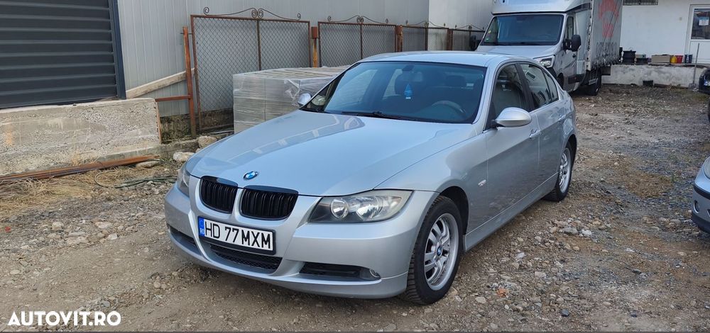BMW Seria 3 325xi - 2